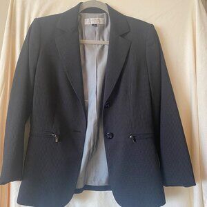 TAHARI Pinstripe Black Blazer/Jacket Sz 2
